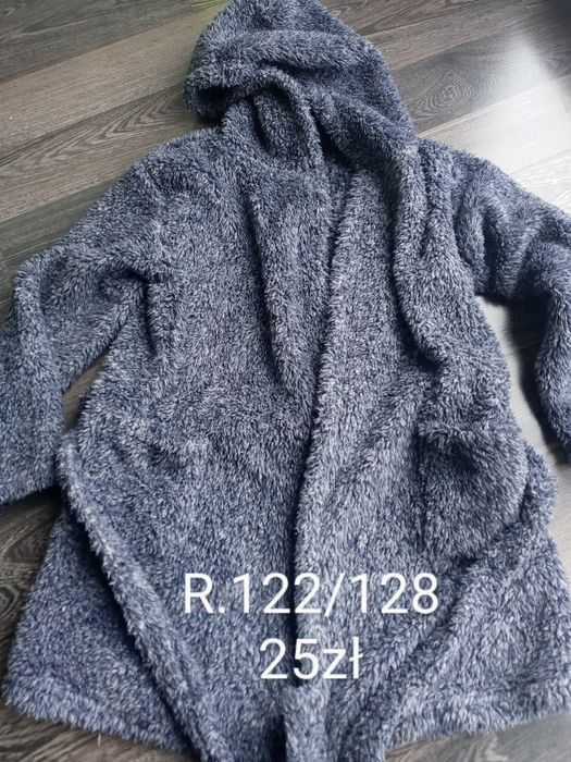 Szlafrok dla chłopca r. 122