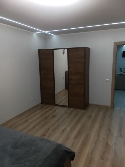 Здаю в оренду 2 кімн, квартиру жк "тріумф"