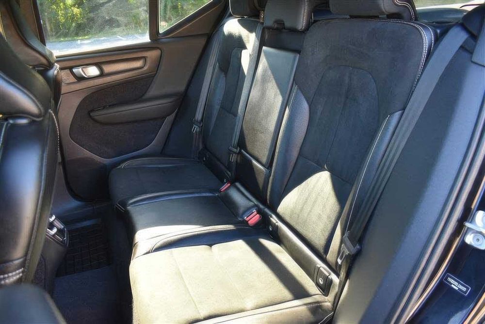 Volvo XC40 T5 R-Design      2020