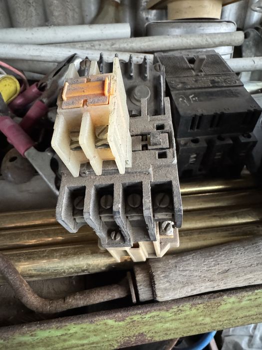 Пускатель -автомат- реле 380v