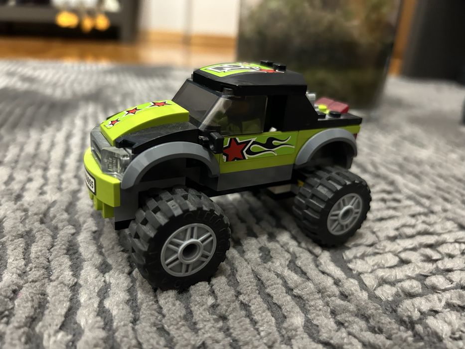 Sprzedam lego Monster Truck