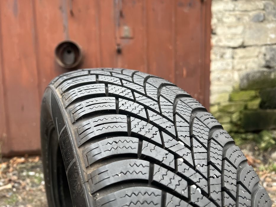 Продам пару колес