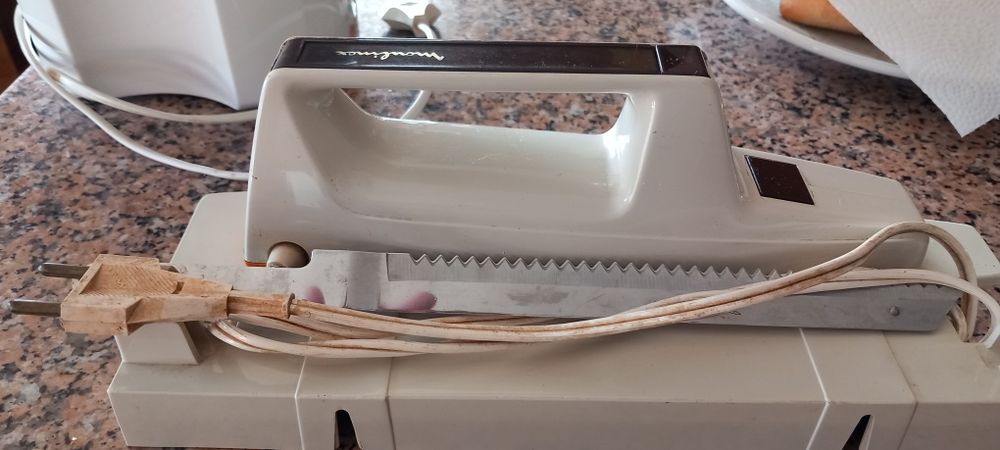 Faca elétrica moulinex