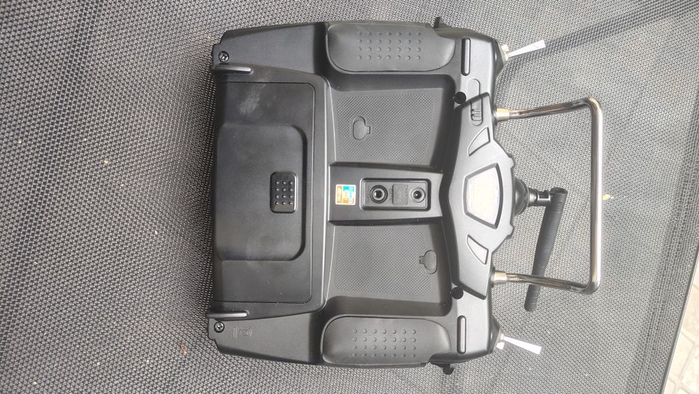 Aparatura Hitec Aurora 9X z odbiornikiem