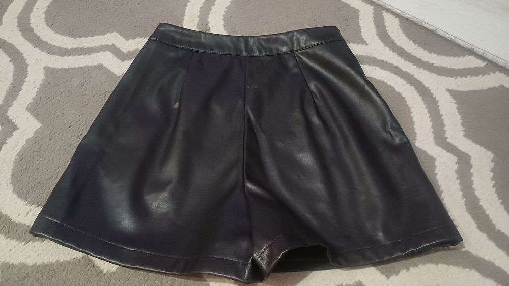 Spodnico spodenki Cropp rozm.32