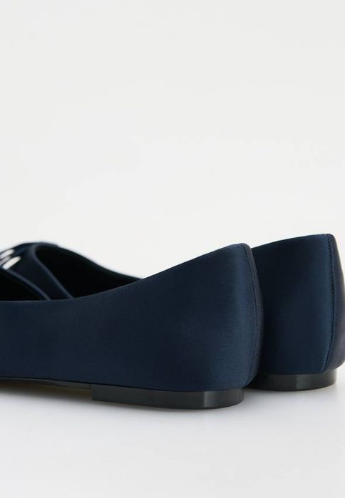 Сатинові балетки 38 розмір нові