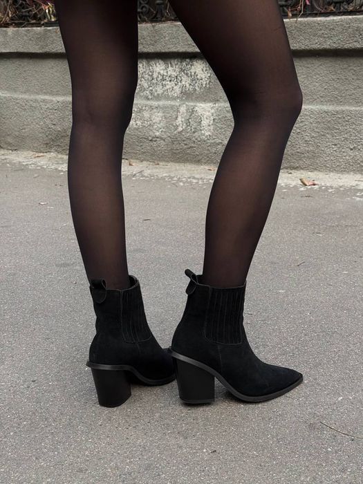 Козаки на каблуку