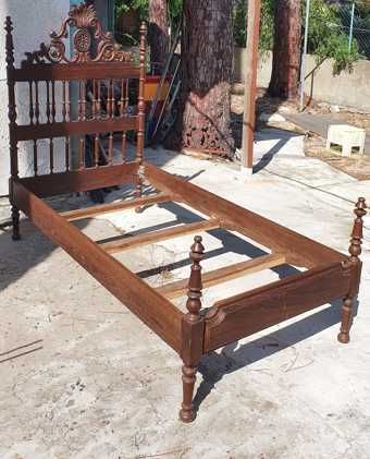 Cama de solteiro