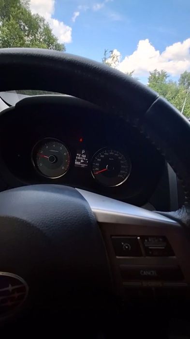 Subaru Forester 2014 г.в., серый цвет