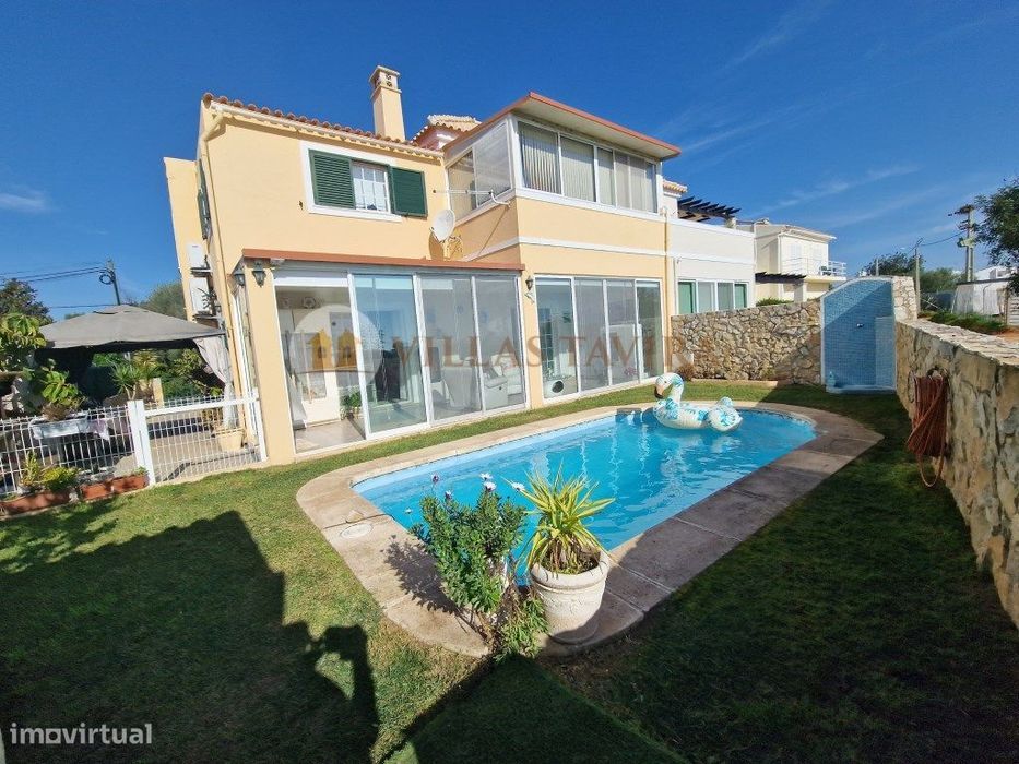 Moradia T3 com Piscina e Garagem em Tavira