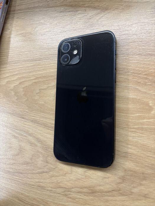 Iphone 12 64gb bateria 75%