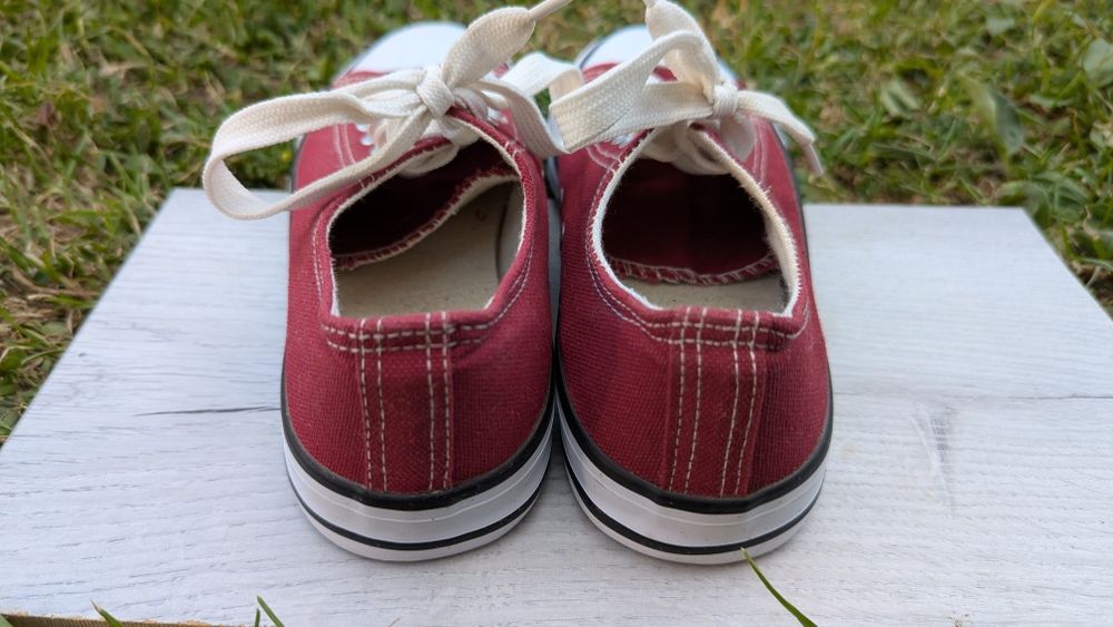 Жіночі кеди стан нових, 36 розмір