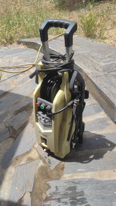 Máquina de lavar á pressão Maxmat 95db