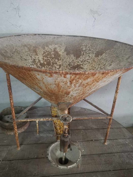 Moinho de milho elétrico