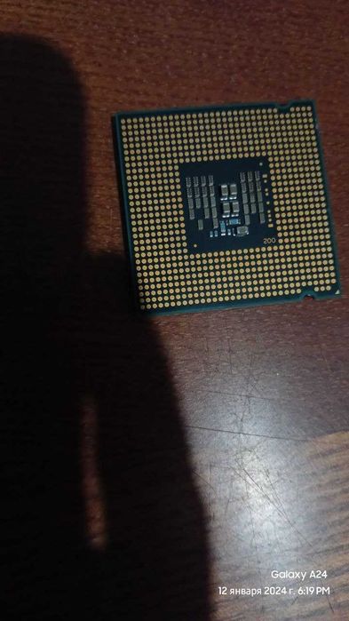 Процессор intel core 2 quad q8300 LGA775 2.5 GHz/ 4 MB/ 1333 Mhz