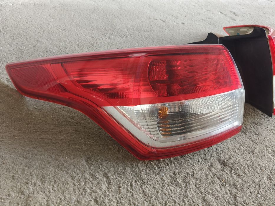 lampa lampy tył tylne prawa lewa Kuga mk2