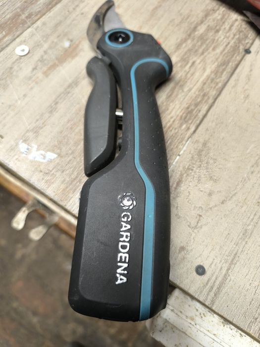 Sekator elektryczny Gardena