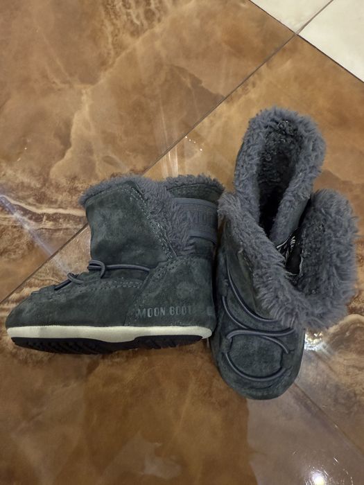 Moon Boot, UGG найпопулярніше взуття сезону