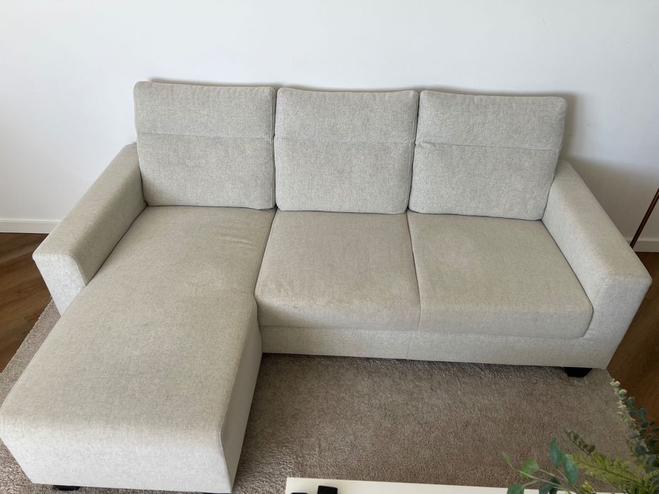 Sofá IKEA bege com chaise longue