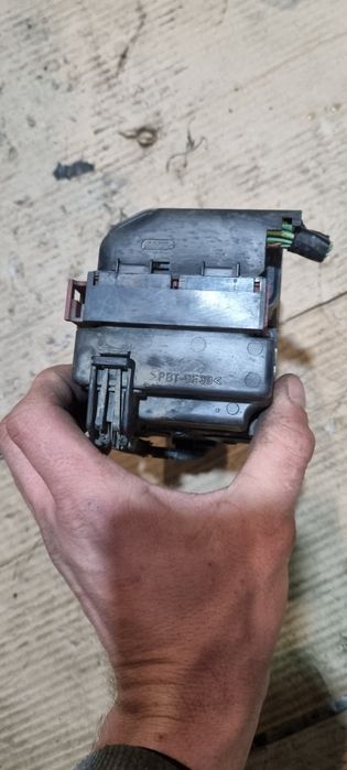 Блок ABS Peugeot Partner Citroen Berlingo 9635756480 насос партнер абс