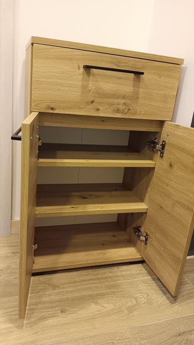 Nowa szafka na buty