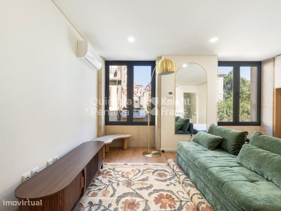 Apartamento T0 no centro do Porto no Bonfim