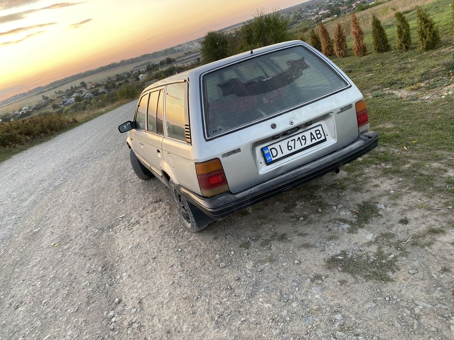 Продам мазда 323