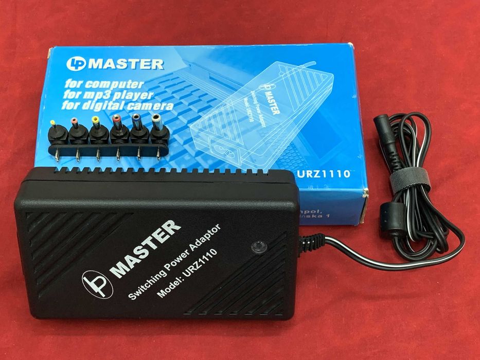 Универсальное зарядное для ноутбука MASTER URZ1110 (Made in Poland)