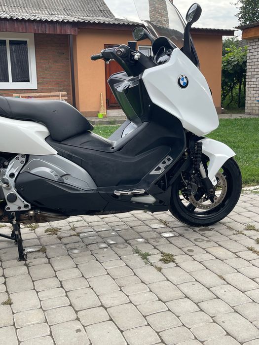 Бмв максі скутер с 600