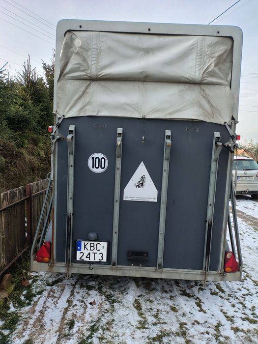 Przyczepa  na dwa konie SCHMIDT