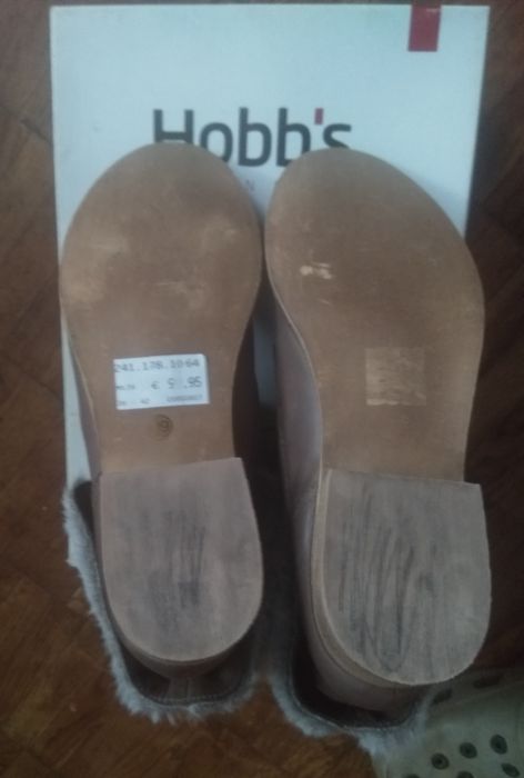 новые женские зимние сапожки Hobbs