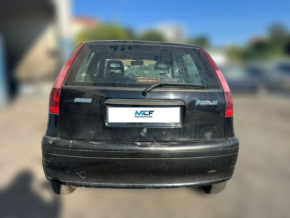 Fiat Punto 55 1.1 Ref Motor 176A6000 de 1994 para peças