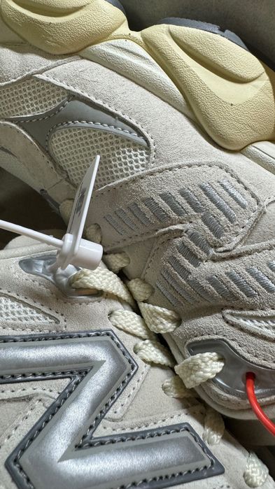 Sapatilhas New Balance 9060 originais - Novas