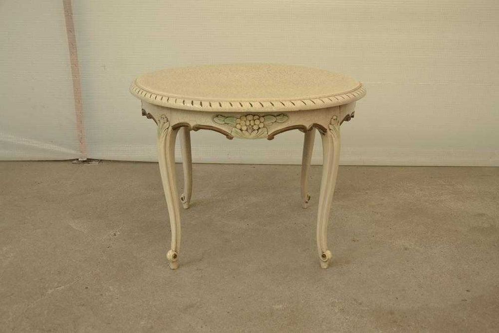 okrągły stolik ludwikowski stolik kawowy