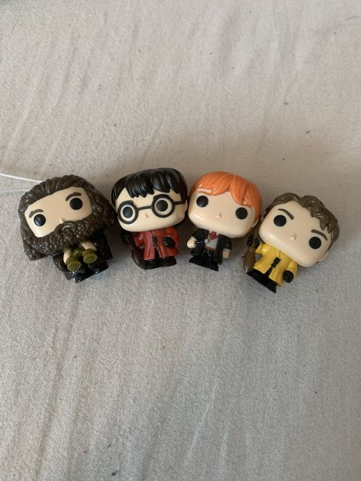 4 figurki harry potter x kinder joy