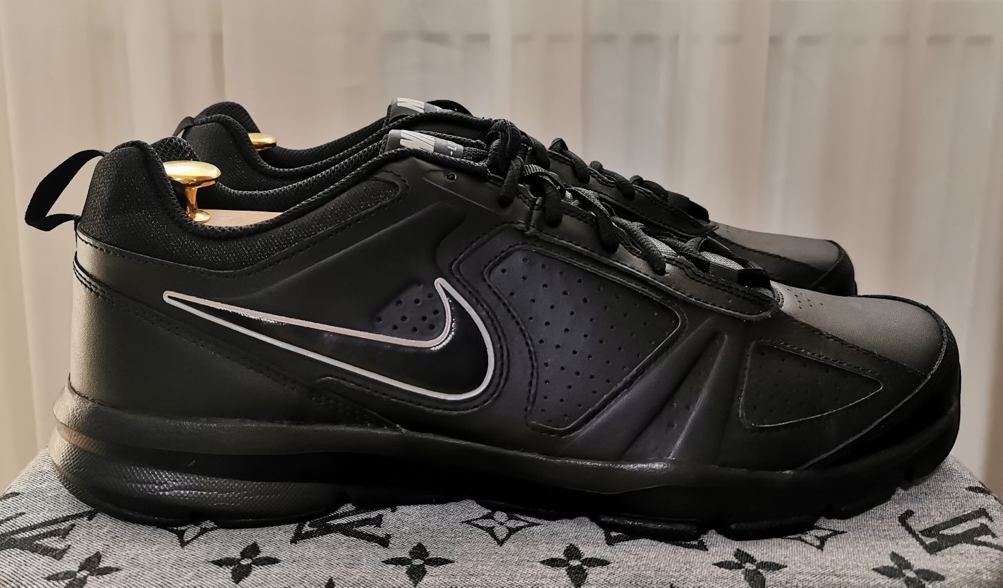 Nike t-lite xi mens discount