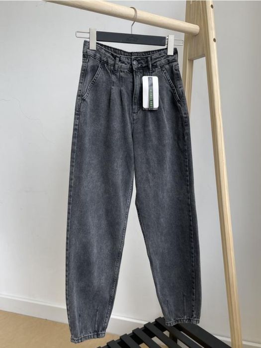 Джинси мом слоучі