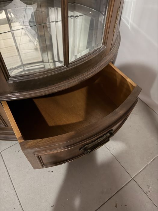 Movel vitrine com espelho