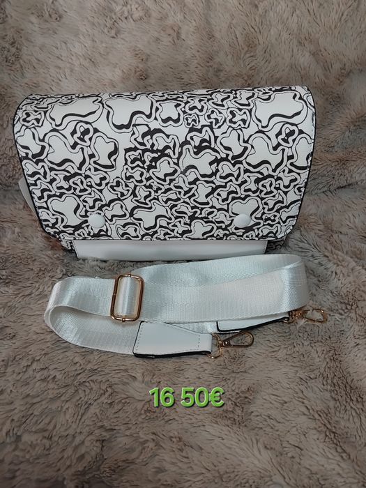 Malas de senhora novas a bom preço