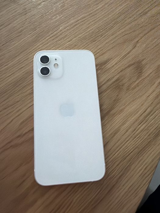 Iphone 12 biały