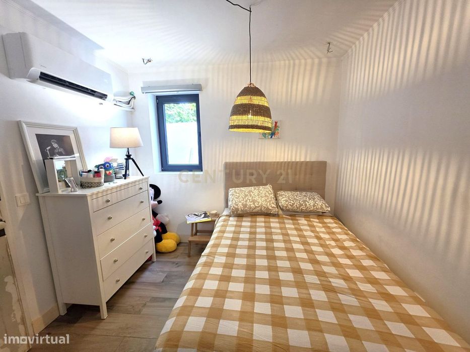 Imóvel T1+1 com excelente remodelação e terraço