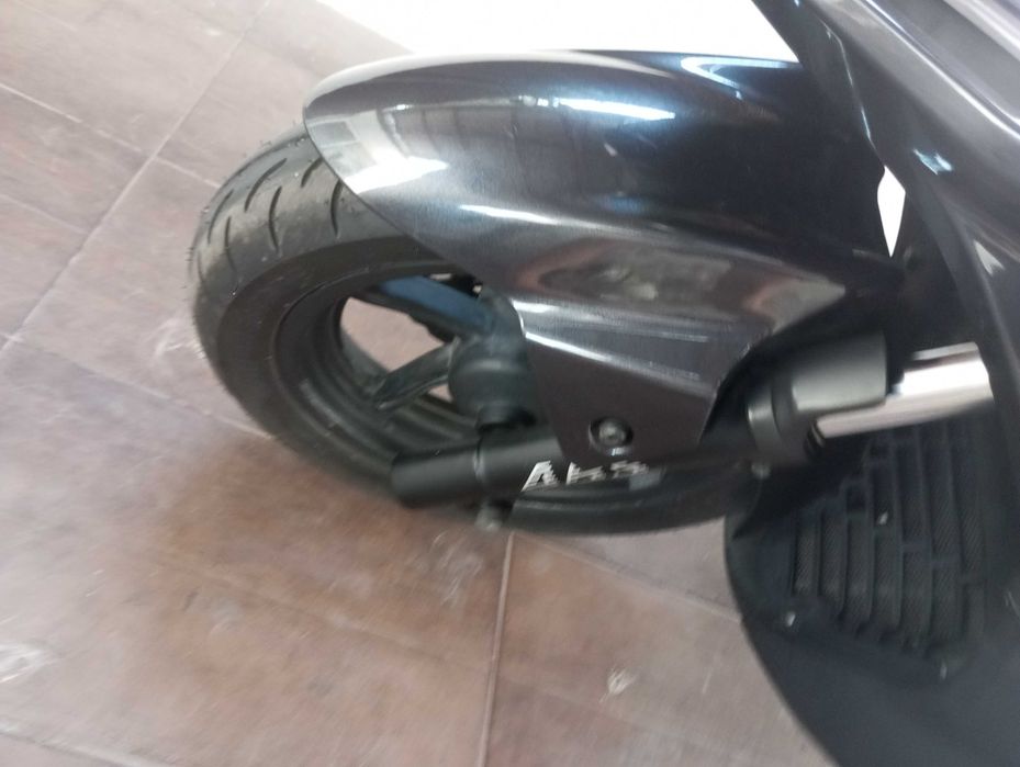 Mota/Maxi Scooter Kinco Donwtonw 300I
