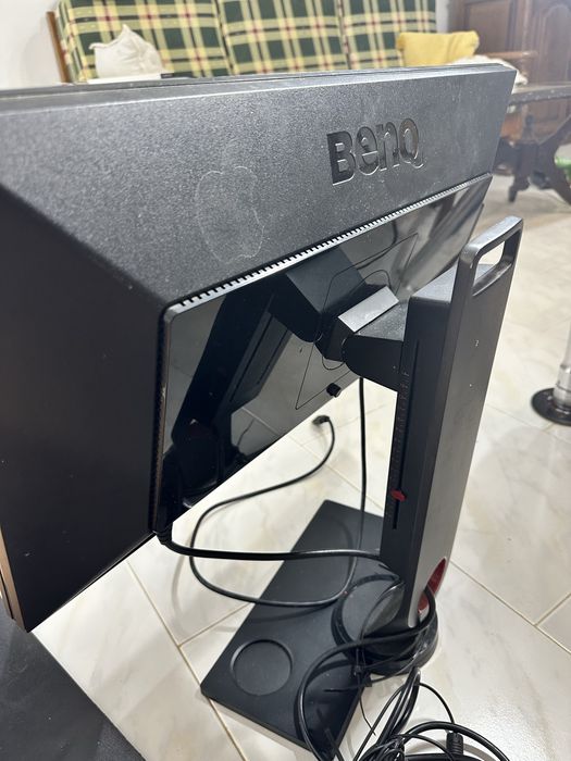 Monitor gaming BenQ XL2430 24” 144Hz