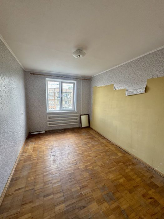 Продаж 2-к квартири в місті Яворів вул.Івана Хрестителя