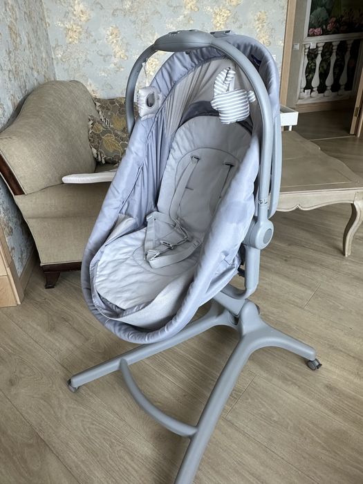 Люлька ліжко Chicco baby hug з ПОДАРУНКОМ шезлонг крісло стільчик