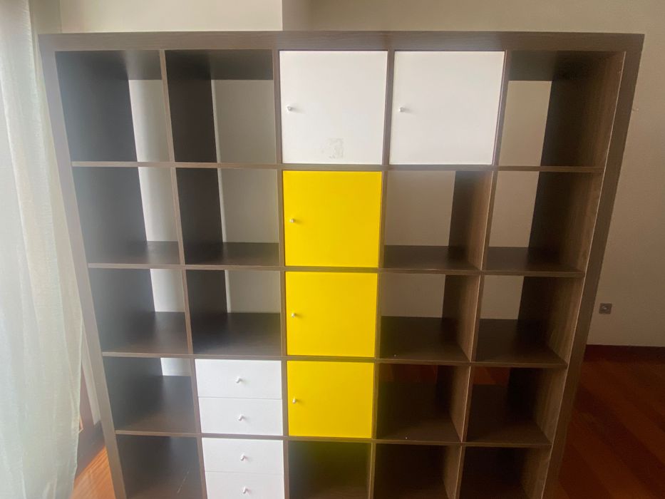 Móvel estante madeira