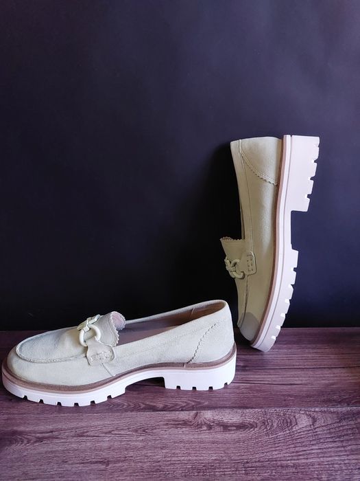 Туфлі жіночі лофери Caprice туфли женские 27,3 см лоферы