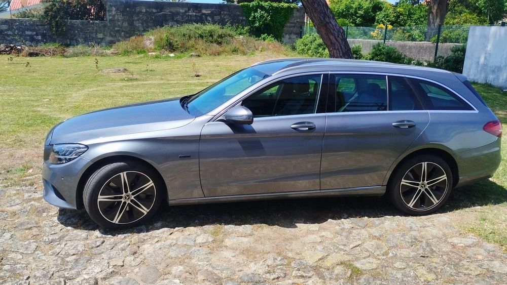 95000km Mercedes-Benz Híbrido C300de 2020