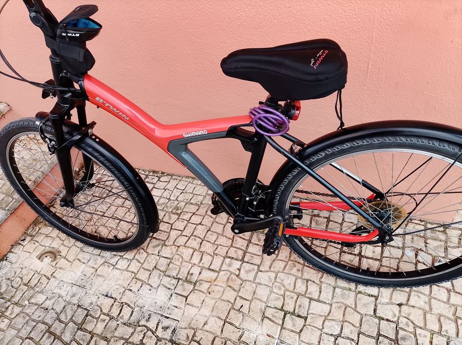 Bicicletas, Rockrider e outras marcas .  Prontas a andar!