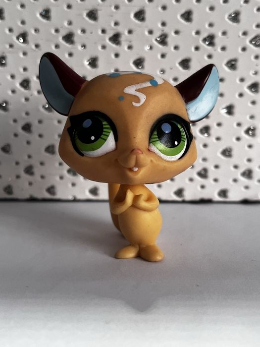 LPS littlest pet shop